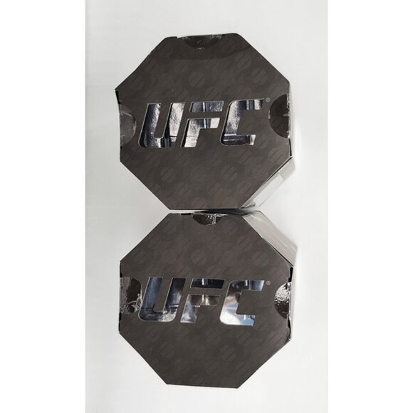 UFC 4.5 Inch 2 Action Figure Bundle - Picture 5 of 8